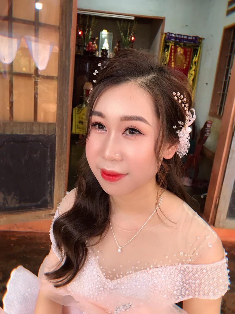 Dịch Vụ Trang điểm Bình Dương