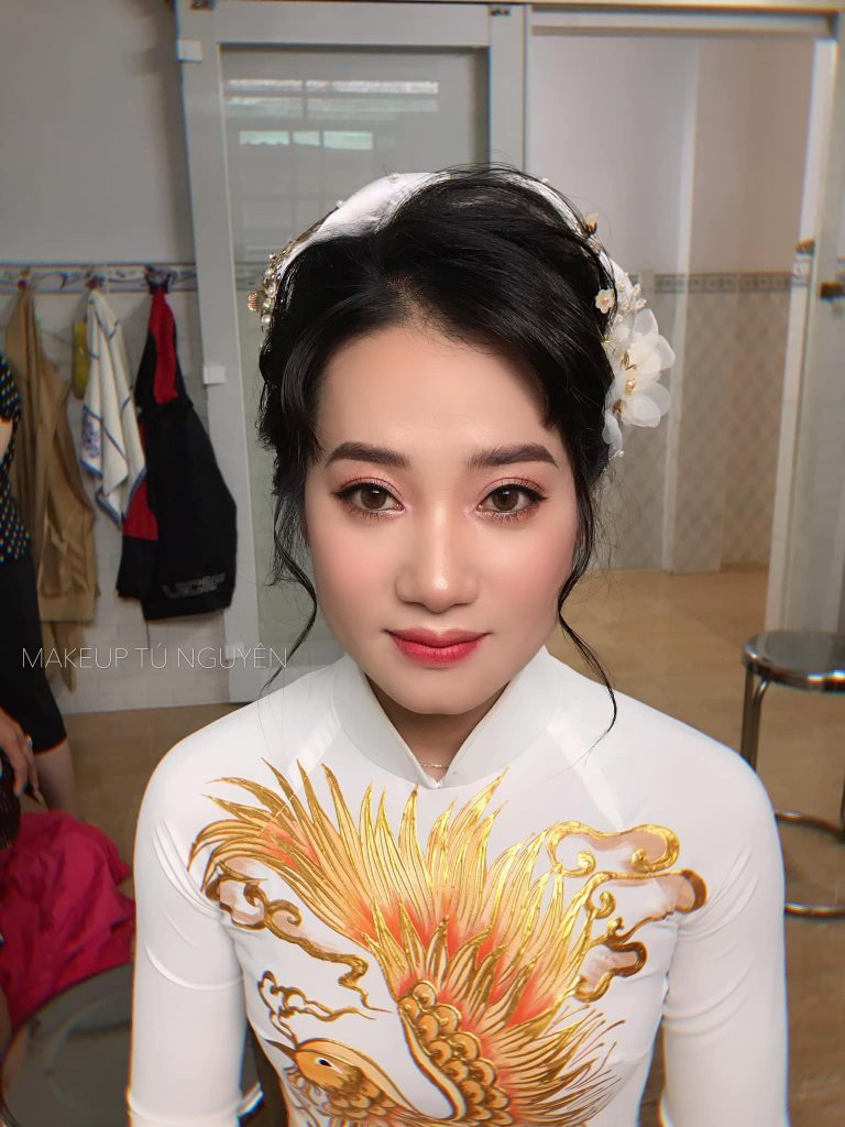 Dịch Vụ Trang điểm Bình Dương