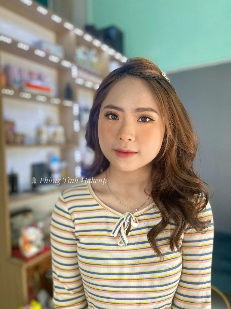 Dịch Vụ Trang điểm Bình Dương
